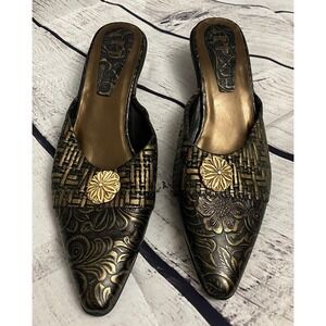 Art Effects Womens Bronze Black Embossed Floral Kitten Heel Mules Size 8M